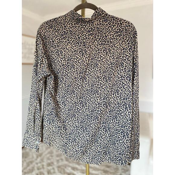 J Crew Leopard Print Blouse Button Up Shirt Long Sleeve Animal Preppy Business - Picture 3 of 6
